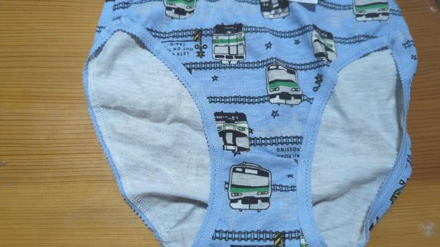 新品衣類 電車柄 L < 女性ファッション  新品衣類 電車柄 L  < 女性ファッションの