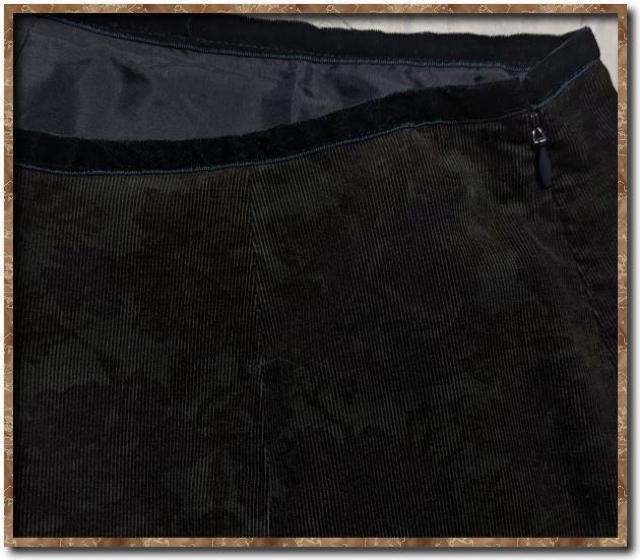 リフレクト バラ柄コーデュロイスカート < ブランド リフレクト バラ柄コーデュロイスカート < ブランドの