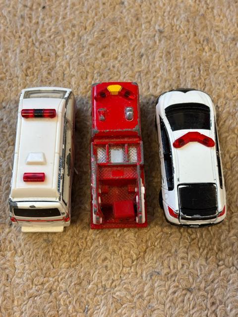最終! トミカ/緊急車両セット < ホビー  最終! トミカ/緊急車両セット < ホビーの
