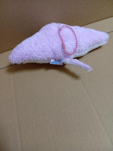 ボールチェーンつき マスコットぬいぐるみ くったりマンタ < 女性ファッション ボールチェーンつき マスコットぬいぐるみ くったりマンタ < 女性ファッションの