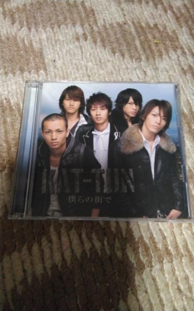 KAT-TUN  僕らの街で < CD/DVD/ビデオ  KAT-TUN  僕らの街で  < CD/DVD/ビデオの