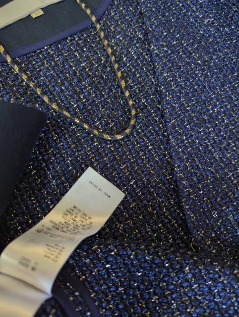 ゆうパック送料込/自由区/ジャケット/38サイズ/&KETTY/巻きスカート/9号/2点セット/自由区/ネックレス/オマケ付 < ブランド ゆうパック送料込/自由区/ジャケット/38サイズ/&KETTY/巻きスカート/9号/2点セット/自由区/ネックレス/オマケ付 < ブランドの