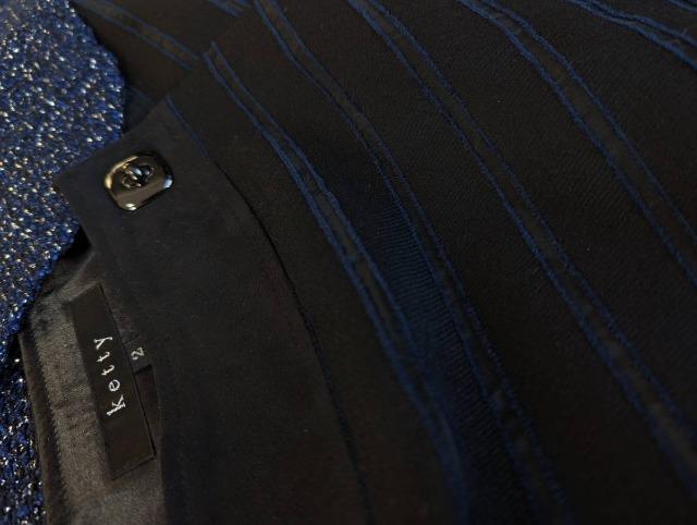 ゆうパック送料込/自由区/ジャケット/38サイズ/&KETTY/巻きスカート/9号/2点セット/自由区/ネックレス/オマケ付 < ブランド ゆうパック送料込/自由区/ジャケット/38サイズ/&KETTY/巻きスカート/9号/2点セット/自由区/ネックレス/オマケ付 < ブランドの