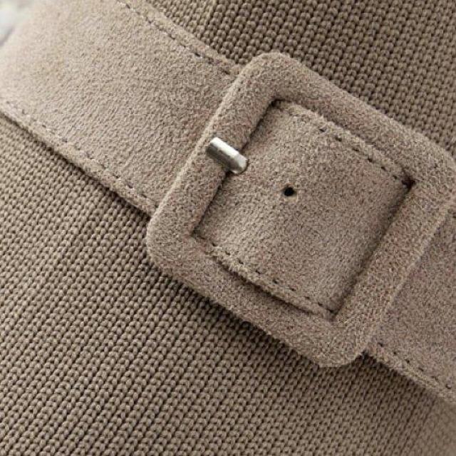 新品25.0〜25.5★4E★バックル付き★ニットブーツ < 女性ファッション  新品25.0〜25.5★4E★バックル付き★ニットブーツ < 女性ファッションの