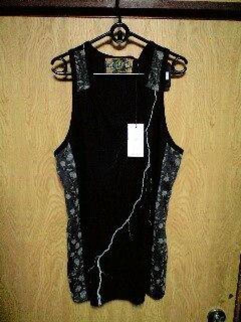 新品 ロエン コレクションラインカシミヤ混総柄スカル切替タンクトップ 42 < ブランド 新品 ロエン コレクションラインカシミヤ混総柄スカル切替タンクトップ 42 < ブランドの