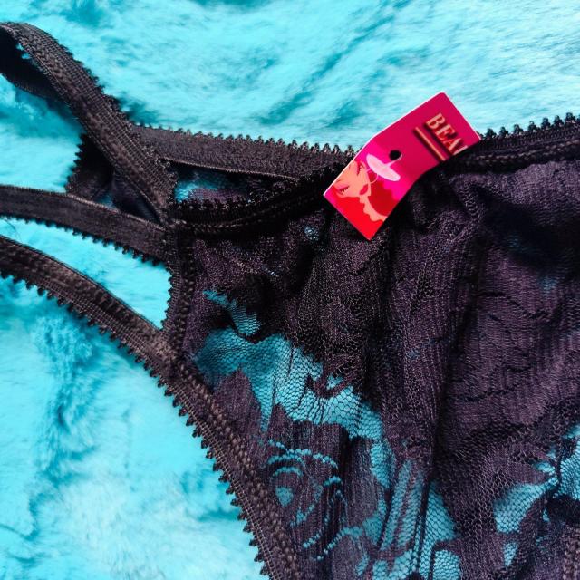 激エロカワッ。。。両サイドSexy。。総レースTバック。。。パンティー。。。ショーツ。。。ブラック。。。 < 女性ファッション  激エロカワッ。。。両サイドSexy。。総レースTバック。。。パンティー。。。ショーツ。。。ブラック。。。 < 女性ファッションの