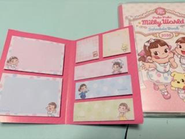 不二家 ペコちゃん スケジュール手帳 &ブック型ふせん 2026 < インテリア/ライフ 不二家 ペコちゃん スケジュール手帳 &ブック型ふせん 2026 < インテリア/ライフの