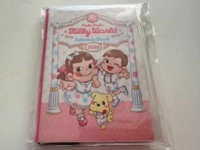 不二家 ペコちゃん スケジュール手帳 &ブック型ふせん 2026 < インテリア/ライフ 不二家 ペコちゃん スケジュール手帳 &ブック型ふせん 2026 < インテリア/ライフの