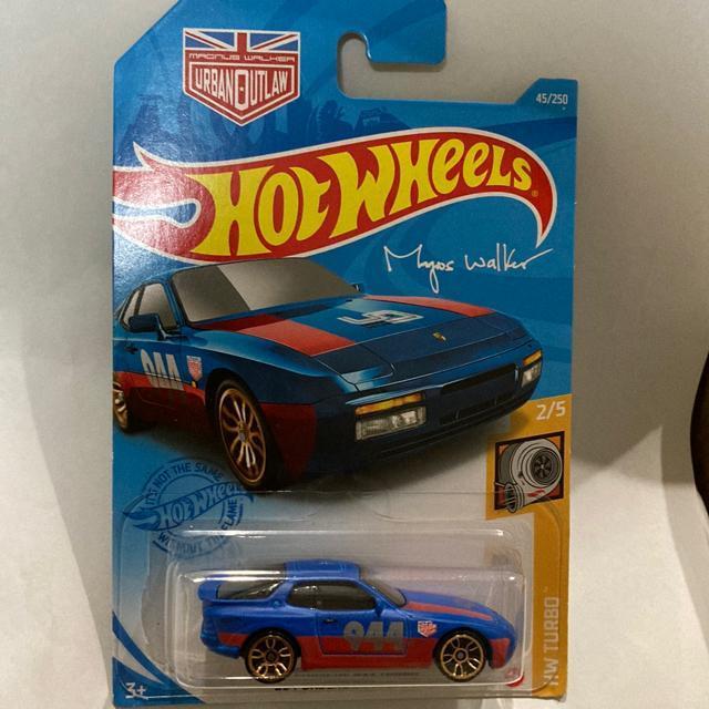 �z�b�g�E�B�[���E89�|���V�F944�^�[�{�@��(�����o�i��)  �� �z�r�[�� 