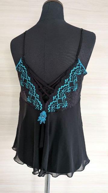 salute■サルート■filly フィーリー■キャミソール■サイズ M < 女性ファッション salute■サルート■filly フィーリー■キャミソール■サイズ M < 女性ファッションの