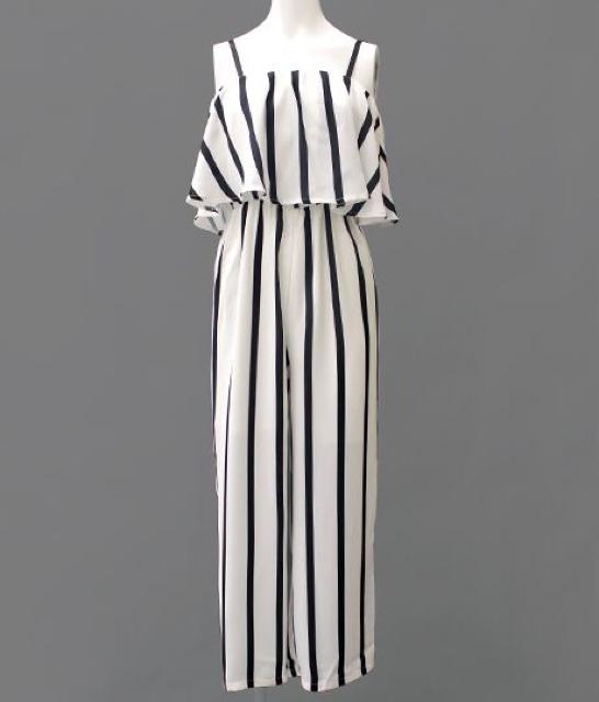 ストライプオールインワンサロペットガウチョパンツワンピース < ブランド ストライプオールインワンサロペットガウチョパンツワンピース < ブランドの
