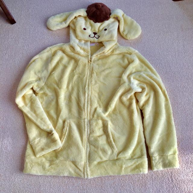 サンリオポムポムプリン着ぐるみ風フリースジップアップパーカー < 女性ファッション サンリオポムポムプリン着ぐるみ風フリースジップアップパーカー < 女性ファッションの