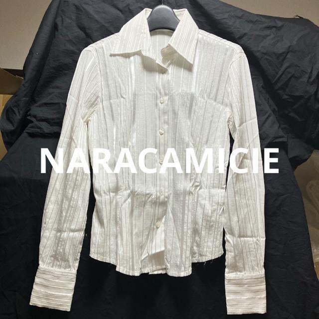 【NARACAMICIE】 ラメ ストライプ 長袖シャツ・ブラウス ボタンダウン トップス < ブランド 【NARACAMICIE】 ラメ ストライプ 長袖シャツ・ブラウス ボタンダウン トップス < ブランドの