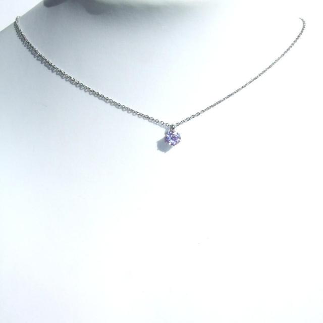 送料無料 即買い: 対アレルギーサージカルステンレス一粒ラベンダーCZネックレス < 女性アクセサリー/時計  送料無料 即買い: 対アレルギーサージカルステンレス一粒ラベンダーCZネックレス < 女性アクセサリー/時計の