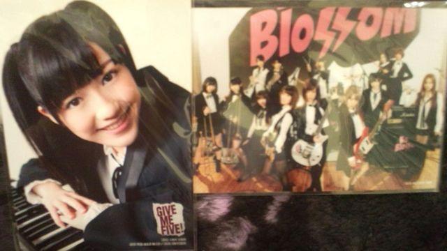 激レア!☆AKB48/渡辺麻友GIVEMEFIVE☆通常盤生写真+CD+DVD美品 < タレントグッズ 激レア!☆AKB48/渡辺麻友GIVEMEFIVE☆通常盤生写真+CD+DVD美品 < タレントグッズの