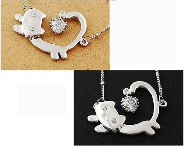 激安即決★可愛い猫ちゃんのネックレス★新品 < 女性アクセサリー/時計 激安即決★可愛い猫ちゃんのネックレス★新品 < 女性アクセサリー/時計の