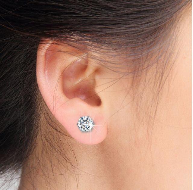 【送料無料】高級感※ピアス レディース 贈り物 プレゼント Czダイヤ ホワイトゴールド S925 新品 < 女性アクセサリー/時計  【送料無料】高級感※ピアス レディース 贈り物 プレゼント Czダイヤ ホワイトゴールド S925 新品 < 女性アクセサリー/時計の