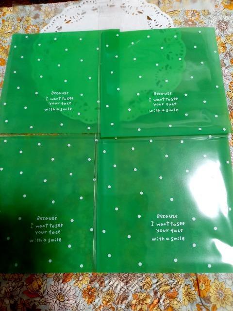 お裾分け☆ドットと英字のラッピング袋4枚☆緑 < インテリア/ライフ お裾分け☆ドットと英字のラッピング袋4枚☆緑 < インテリア/ライフの