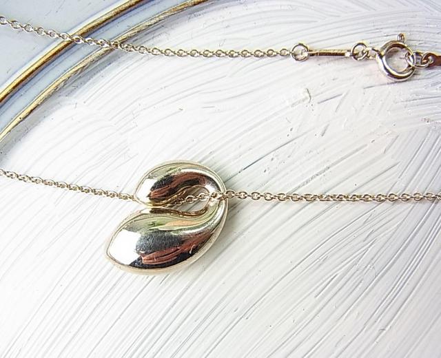 ���K�i���iTIFFANY & Co. �e�B�t�@�j�[���G���T�y���b�e�B�_�u���e�B�A�h���b�v �l�b�N���X�X�^�[�����O�V���o�[925 �� �u�����h�� 