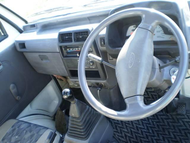 超稀少パワステ4WDエアコン充実装備5速マニュアル車検満タン < 自動車/バイク 超稀少パワステ4WDエアコン充実装備5速マニュアル車検満タン < 自動車/バイク