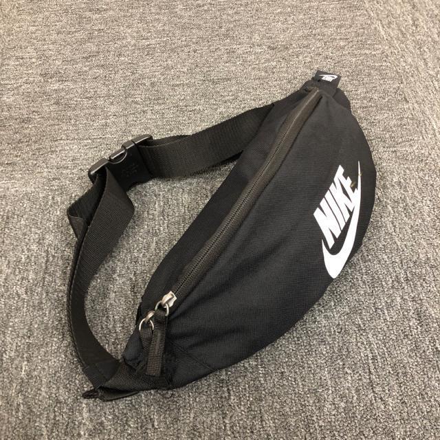 即決 NIKE ナイキ ボディバッグ ブラック BA5750-010 < ブランド 即決 NIKE ナイキ ボディバッグ ブラック BA5750-010 < ブランドの