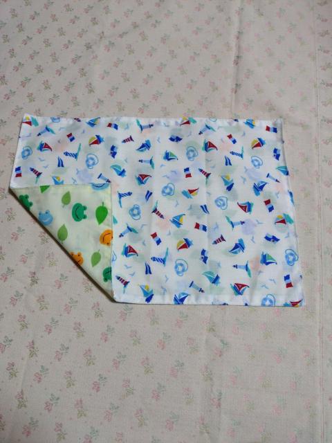 【送料無料】ハンドメイド ランチョンマット リバーシブル カエル マリン柄 入園 入学 < インテリア/ライフ 【送料無料】ハンドメイド ランチョンマット リバーシブル カエル マリン柄 入園 入学 < インテリア/ライフの