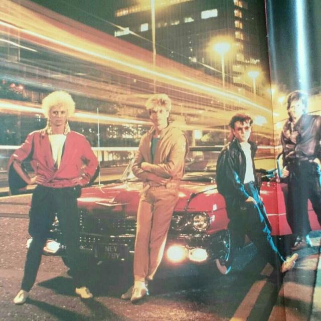 貴重 入手困難 カジャグーグー 1984 ツアー パンフレット 半券付 < ホビー  貴重 入手困難 カジャグーグー 1984 ツアー パンフレット 半券付 < ホビーの