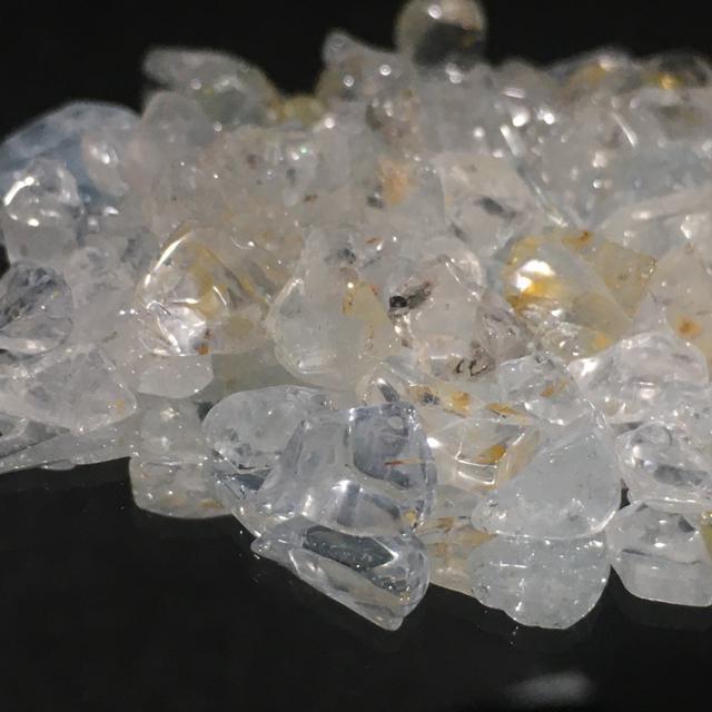《浄化用さざれ》天然石トパーズ 100g < インテリア/ライフ  《浄化用さざれ》天然石トパーズ 100g < インテリア/ライフの