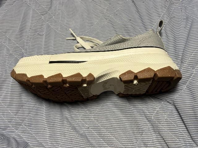 CONVERSE厚底スニーカー < 女性ファッション  CONVERSE厚底スニーカー < 女性ファッションの