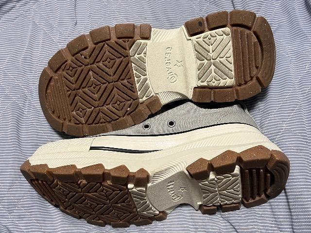 CONVERSE厚底スニーカー < 女性ファッション  CONVERSE厚底スニーカー < 女性ファッションの