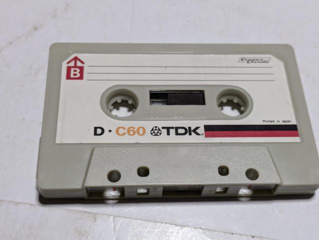 使用済み 中古 TDK D-C60分 カセットテープ 1本 Type1 ノーマル 爪ありNo1922 < 家電/AV 使用済み 中古 TDK D-C60分 カセットテープ 1本 Type1 ノーマル 爪ありNo1922 < 家電/AVの