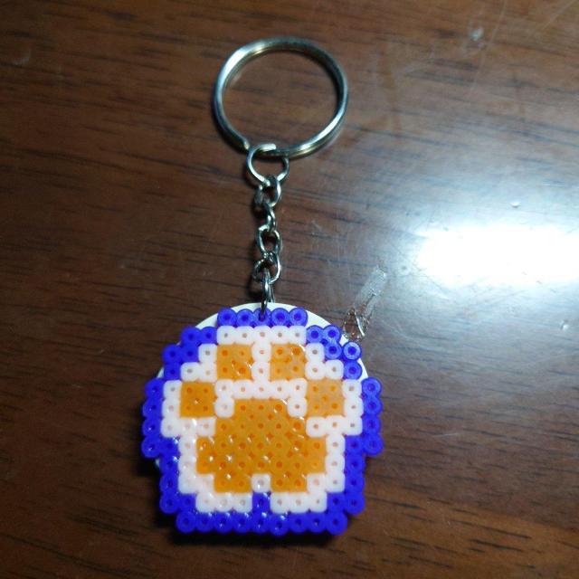 ハンドメイド☆アイロンビーズ肉球キーホルダー☆ < ペット/手芸/園芸 ハンドメイド☆アイロンビーズ肉球キーホルダー☆ < ペット/手芸/園芸の