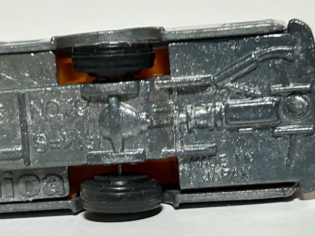 yWNiz{g~J ÉSoX  zr[ 