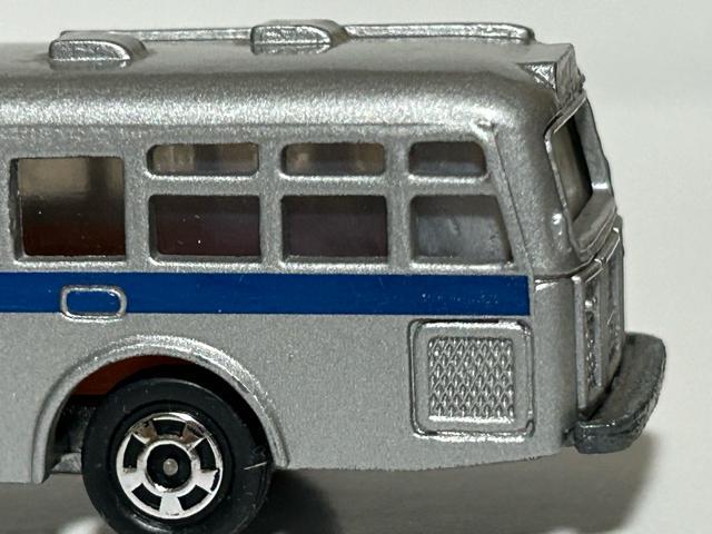 yWNiz{g~J ÉSoX  zr[ 