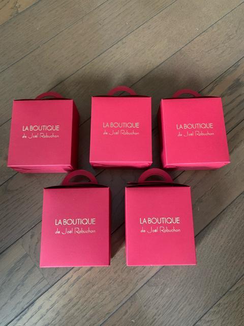 LA BOUTIQUE de Joel Robuchon 焼菓子2個入 5セット < グルメ/ドリンク LA BOUTIQUE de Joel Robuchon 焼菓子2個入 5セット < グルメ/ドリンクの