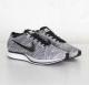 NIKE FLYKNIT RACER Oreo 28.5cm iCL tCjbg [T[ II US10.5