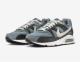 NIKE AIR MAX R}h
