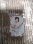 BREAKERZ  �A�L�l  ���ʃf�U�C���L�[�z���_�[