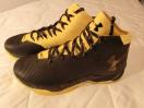 S J[yUnder Armour Curry 2.5 "Black Taxi"z28.0p