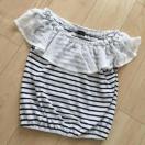 新品 ボーダーフリルオフショルトップス