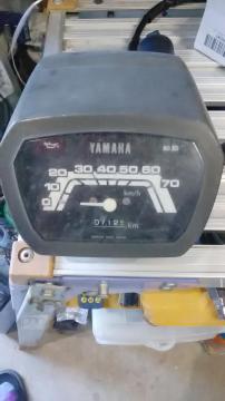 27v�y���J���W���O70k���[�^�[������������