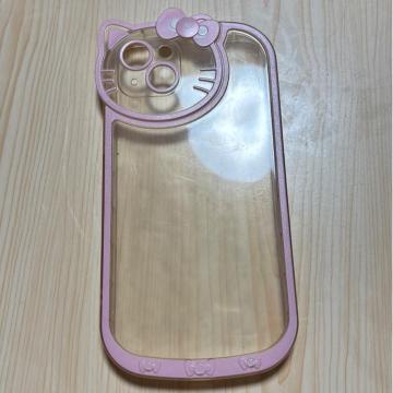 中古★iPhone15plus キティちゃん風ケース シリコン製