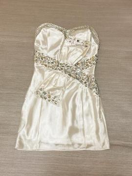 Swallowtail�z���C�g�~�j��r�W���[�h���X