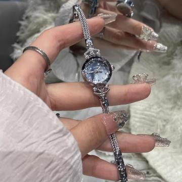 ���O�W���A���[�V���v���ɂ������邨�����r���v���f�B�[�X���₷���͂���ς�A�i���O