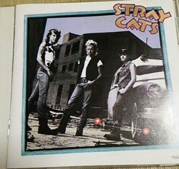 CD STRAY CATS bNZs[ тȂ