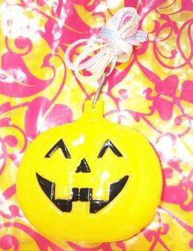 nEBnEB[3ނɌ郉Cg^΂ڂIoPJ{`lbNXHALLOWEEN