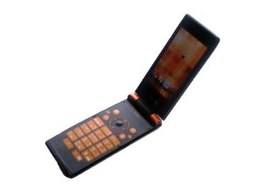 KP[ docomo SH-03E STYLE IW 󂠂