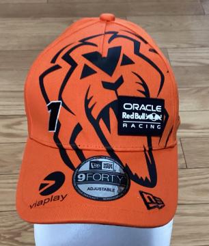 F1 ���b�h�u�� ���[�V���O 9FORTY �L���b�v �X�q 2022���C�I�� �I�����W