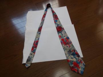Caoia Natisseのネクタイ!。