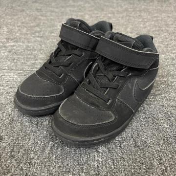 ���� NIKE �i�C�L �R�[�g�o�[���E �~�b�h �X�j�[�J�[ 15cm